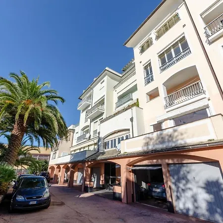 Altido Apt With Big Terrace On The Coast Of * Bogliasco