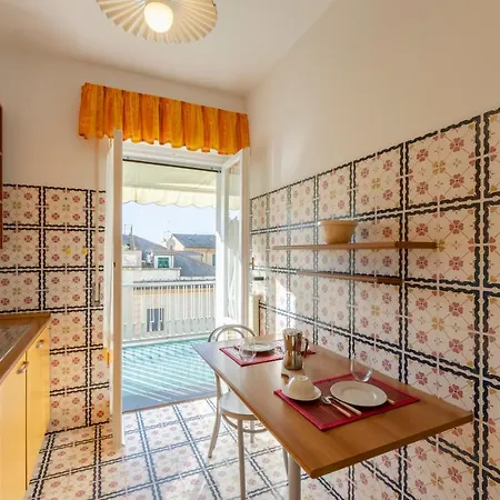 Altido Apt With Big Terrace On The Coast Of *