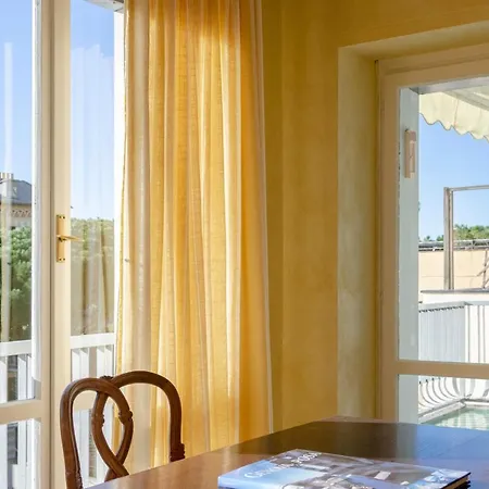 Altido Apt With Big Terrace On The Coast Of *