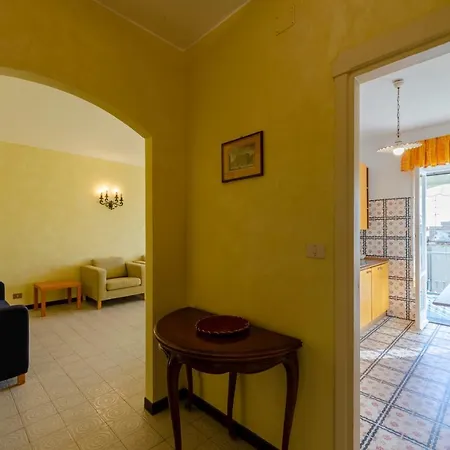 Altido Apt With Big Terrace On The Coast Of Apartament